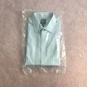 NWT 16/36 slim fit dress shirt from Jos A bank